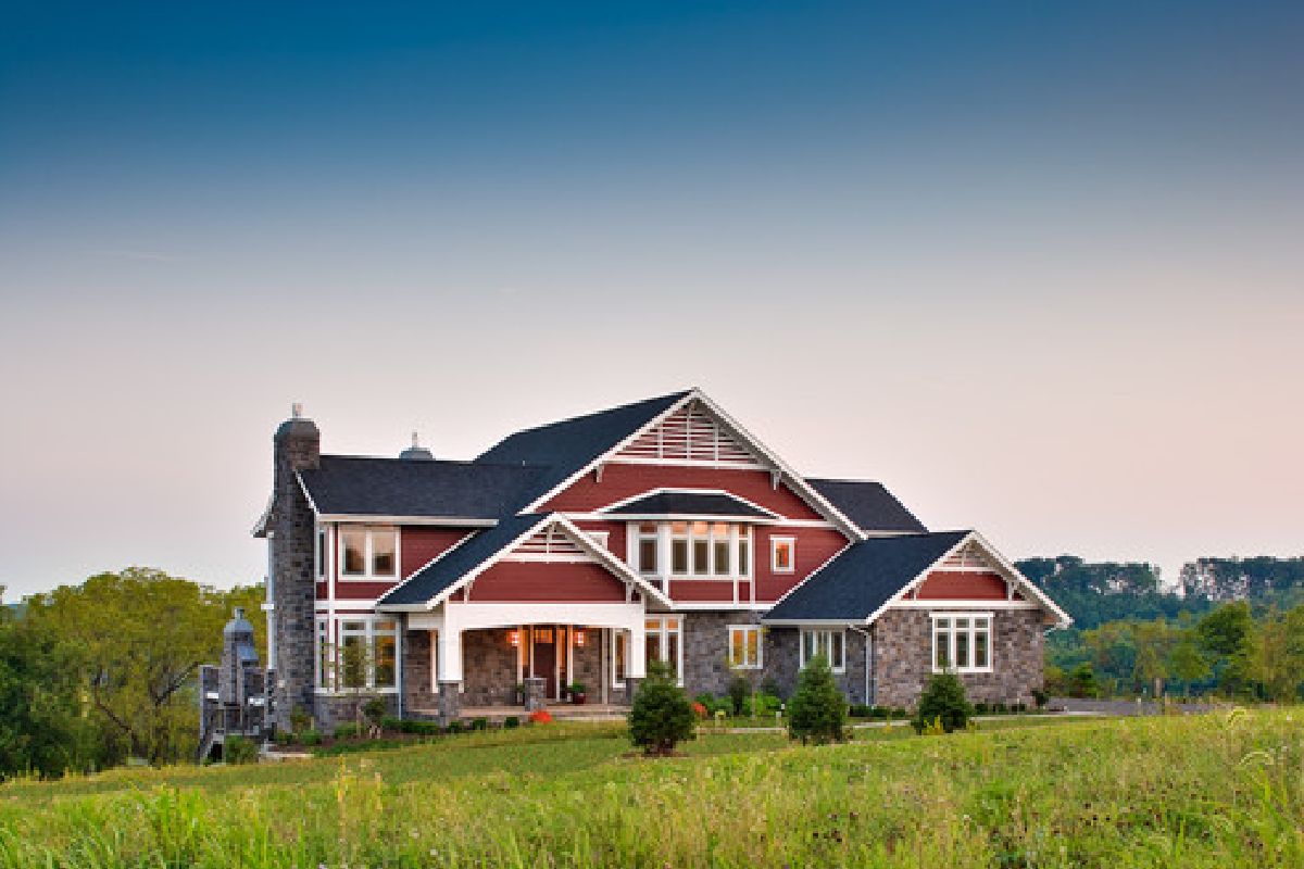 Go Bold With Countrylane Red Siding