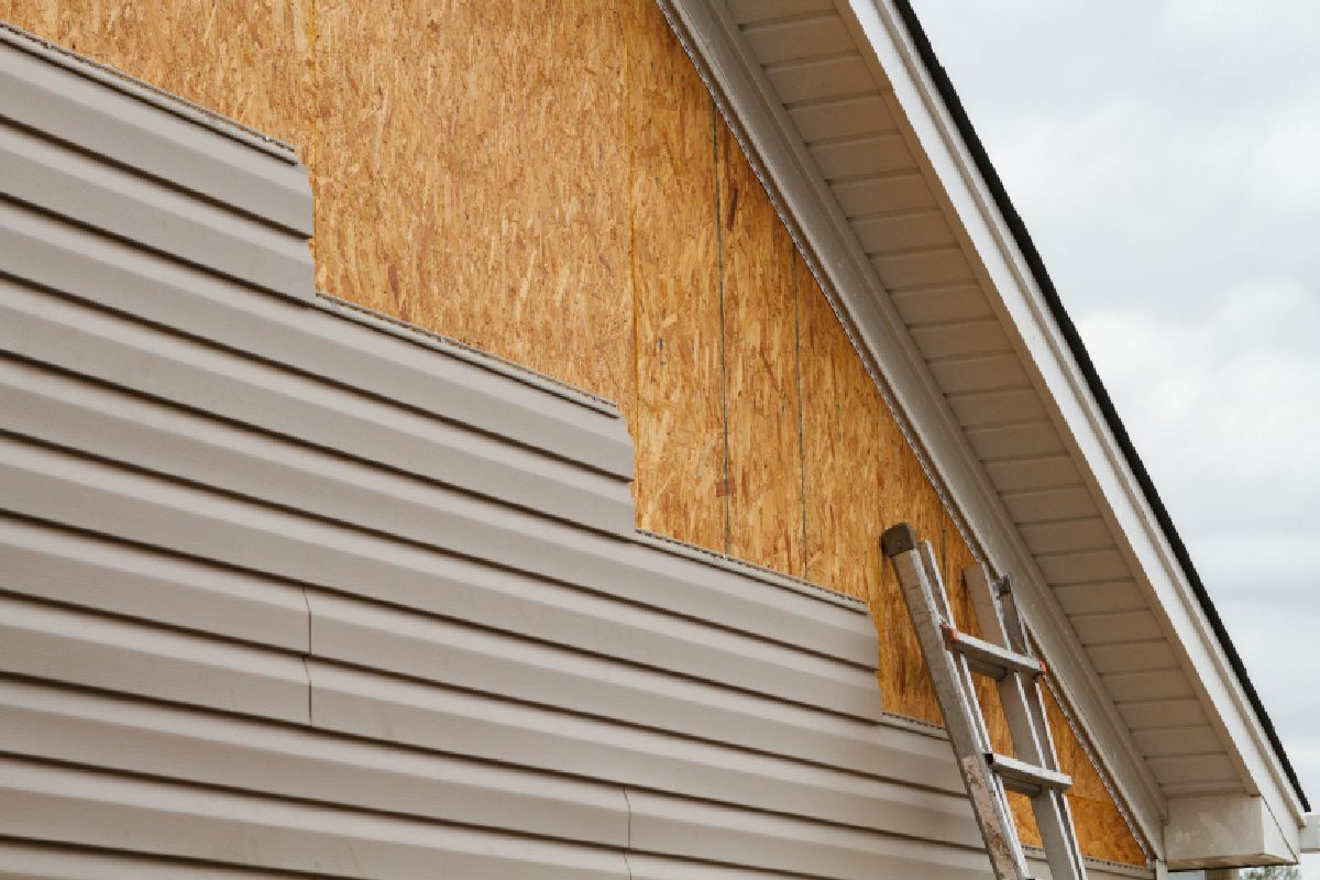 Vinyl Siding From Different Sides