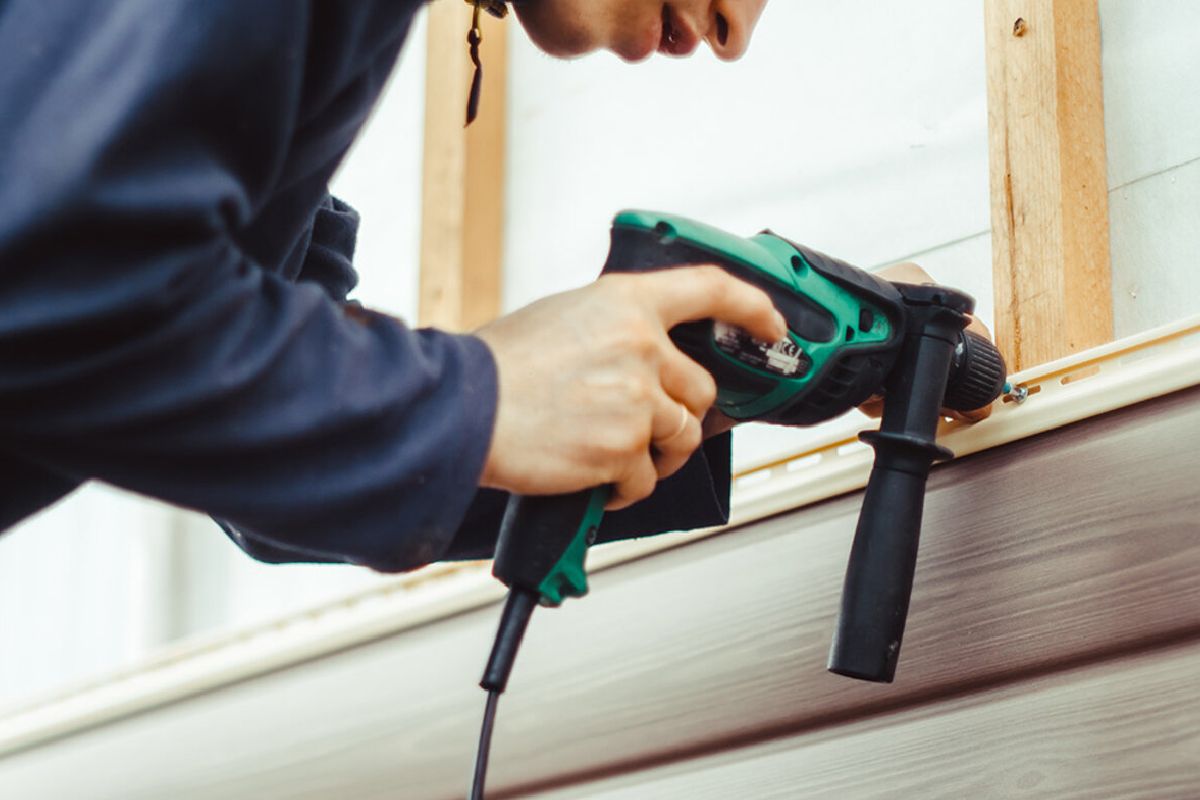 What Are the Signs of Poorly Installed Siding?