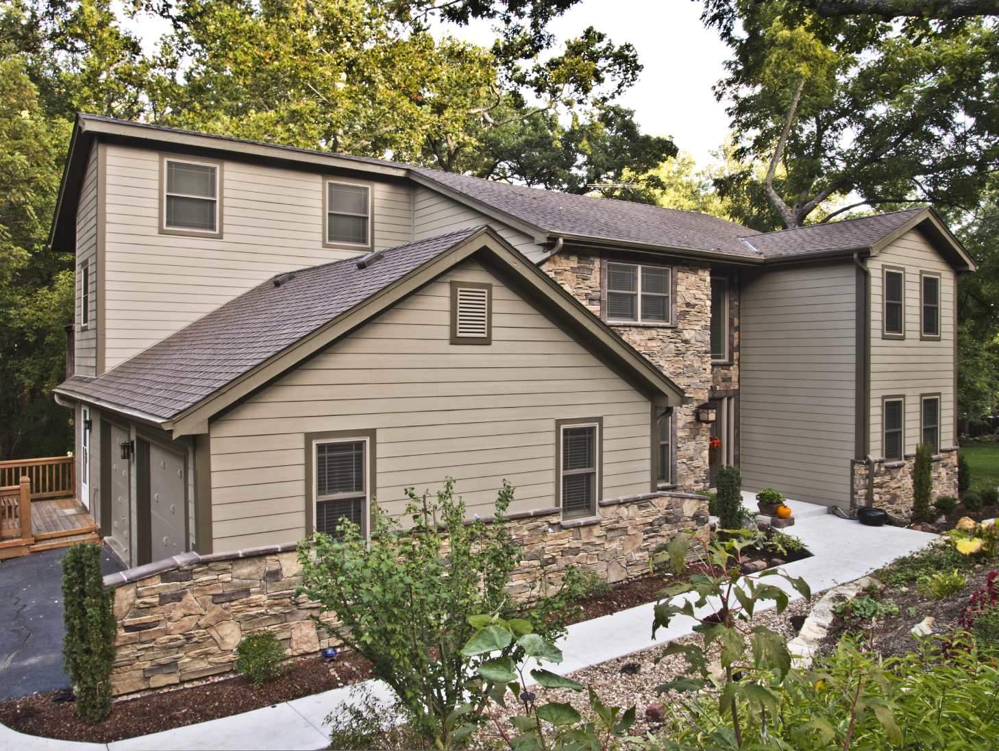 Siding Installation Diverse Materials, Unwavering Quality in Shawnee, KS