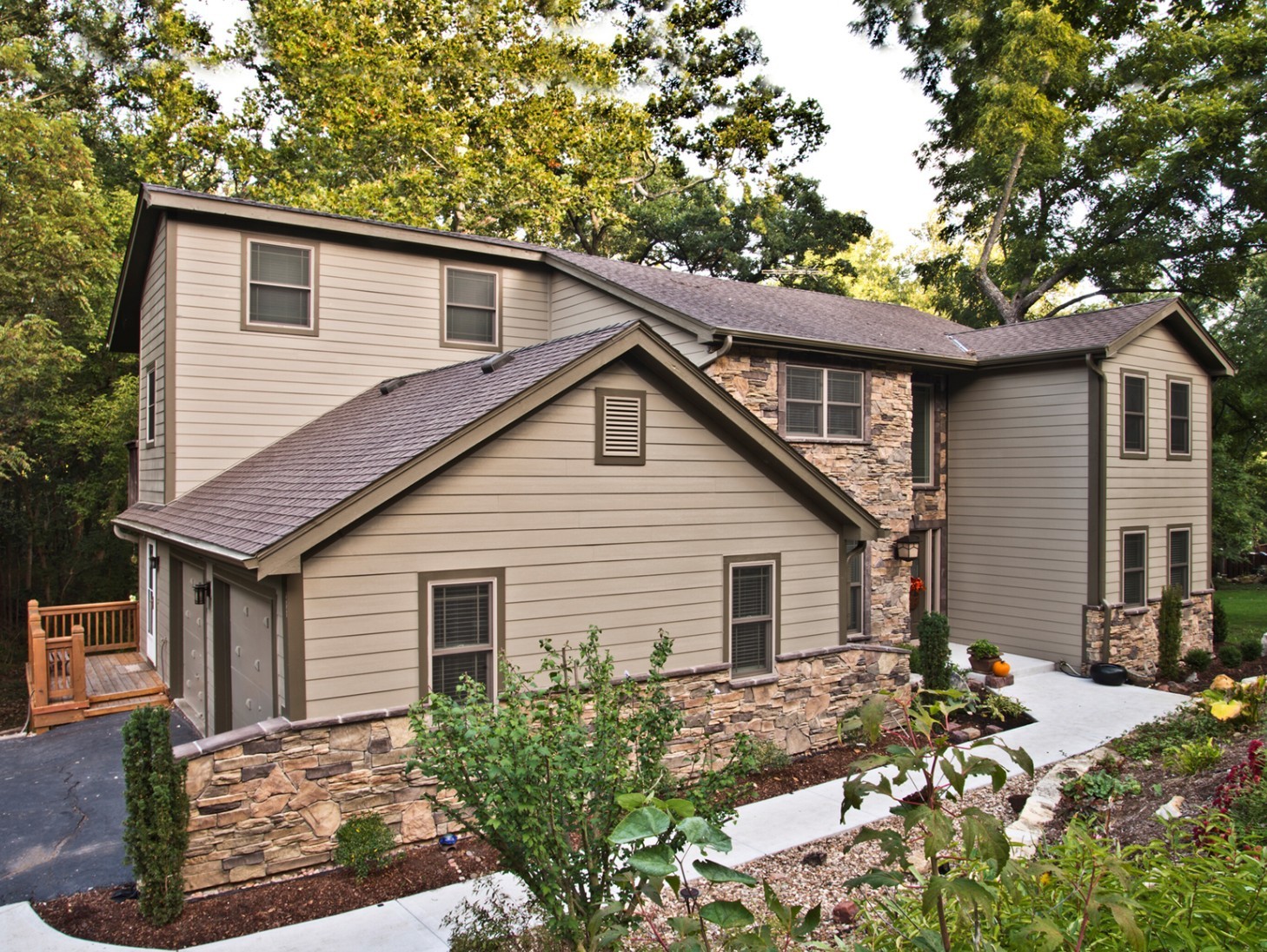 Siding + Replacement Windows A Total Transformation In Lenexa